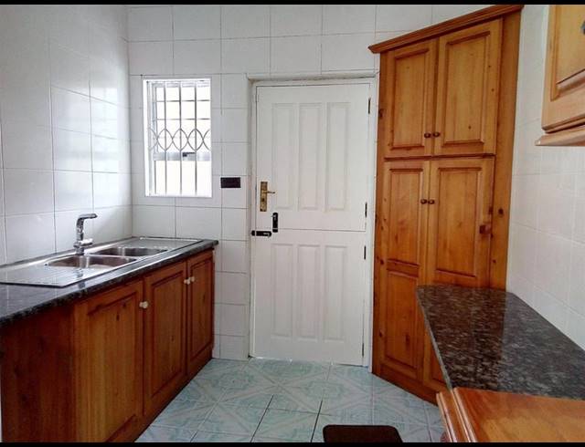 3 BEDROOM HOUSE FOR SALE IN SCOTTBURGH SOUTH